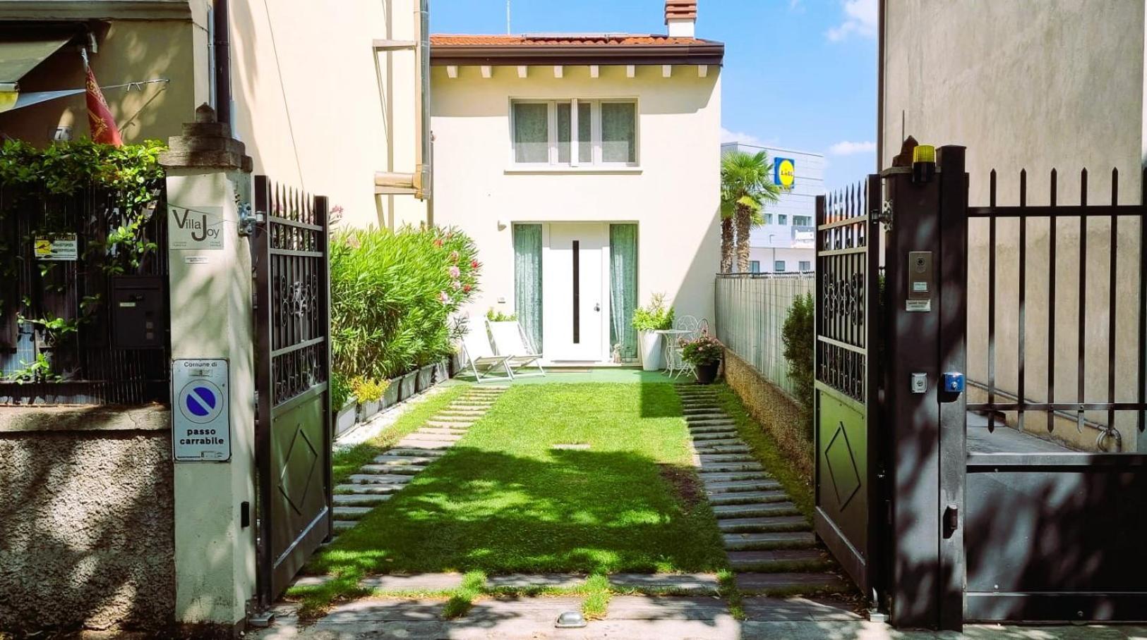 Villa Joy Verona - Luxury Chalet Bagian luar foto